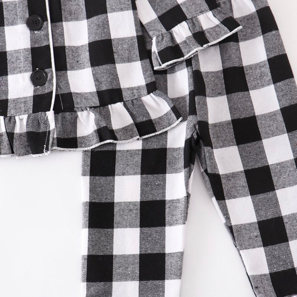 Basic Checkerboard Ruffle Pajama Set - Picture 3 of 4